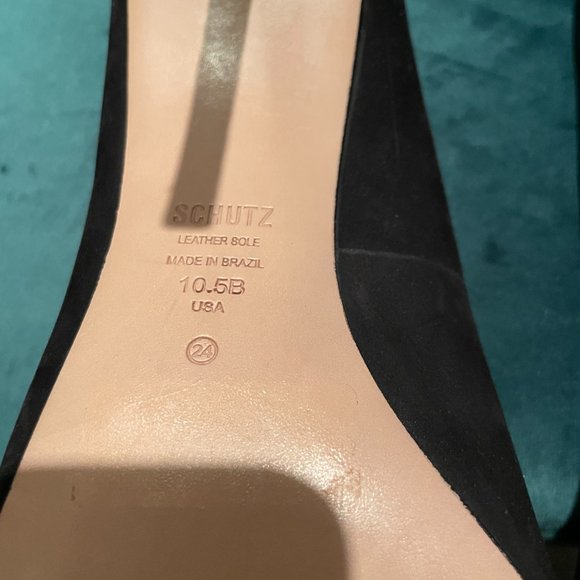 Schutz 10.5B "Lou" Microsuede Pointed Toe Black Pumps - Picture 5 of 5